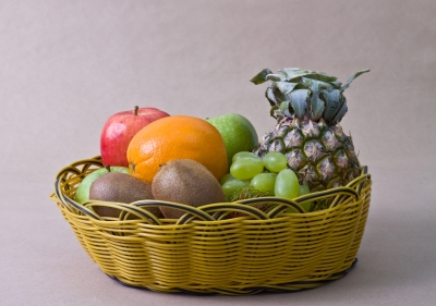 fruits-in-basket